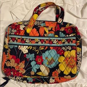 Vera Bradley Good Book Cover (Happy Snails)